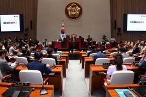 통일부 장관에게 북한 현안 보고 받는 국민의힘