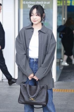 배우 김다미 출국