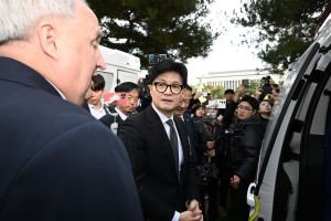 Dr.인요한의 한국형 구급차 2.0 국회전시회